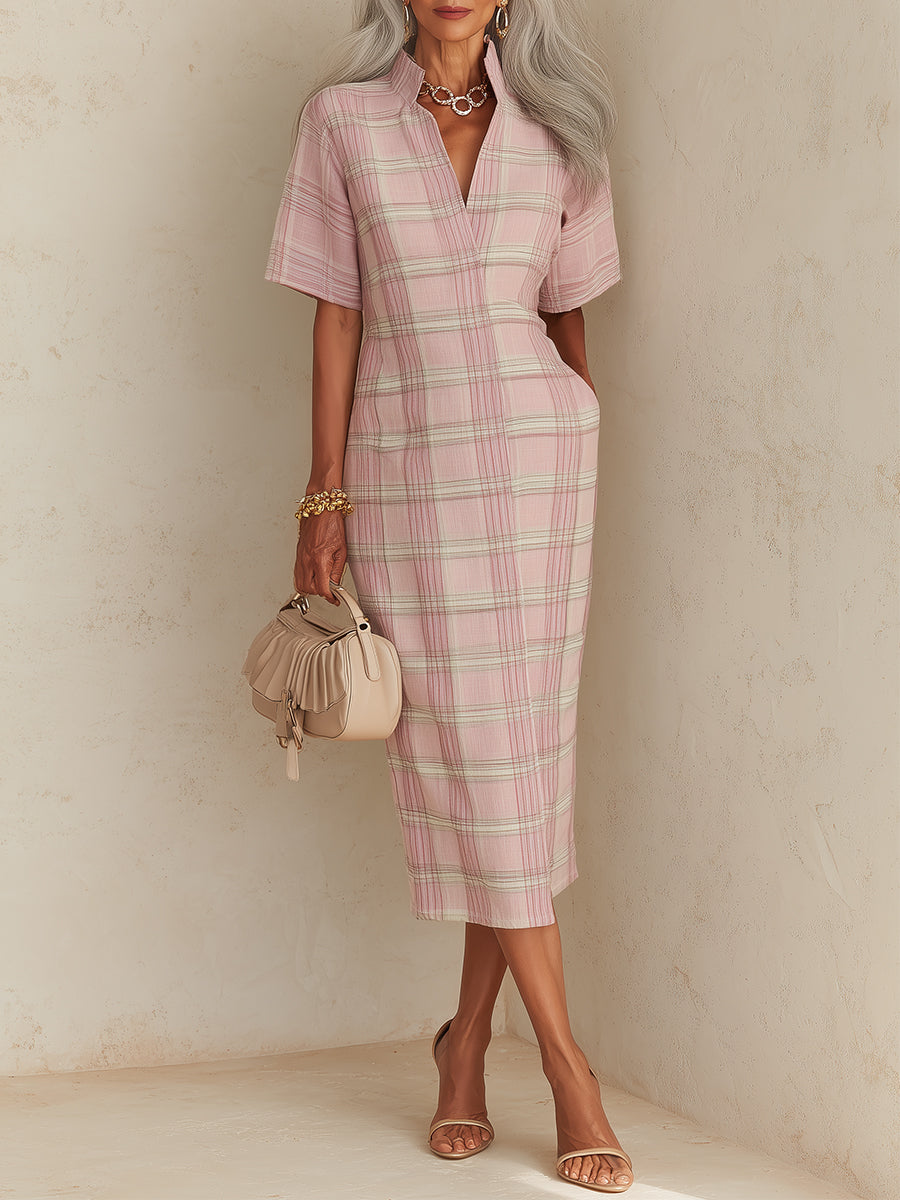 Robe midi col montant en mélange coton-lin à carreaux modernes