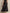 Robe longue classique en satin noir à encolure découpée